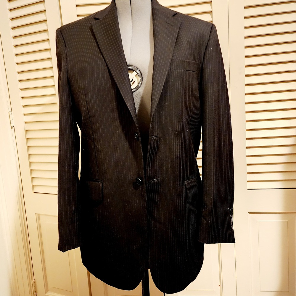 Jos A Bank Mens Suit Jacket Black Pinstripe Single Breasted %100 wool Size 37RG